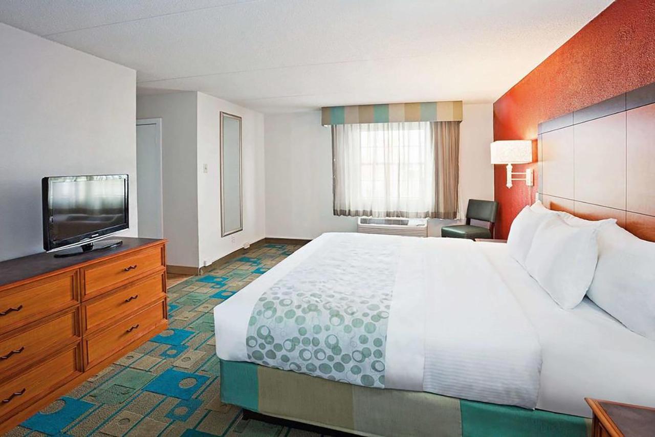 Norwood Inn & Suites Merrillville Exteriér fotografie